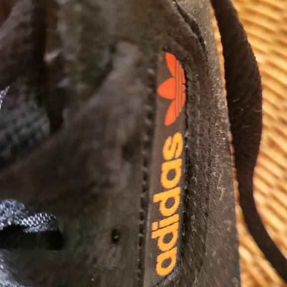 NWOT Adidas EE1478 Continental 80 Black/Orange Mens 9.5 Suede Shoes 789002 - Picture 4 of 13